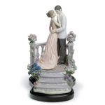 Статуэтка "Любовь под луной" Lladro