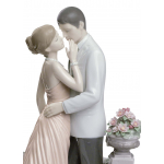 Статуэтка "Любовь под луной" Lladro