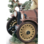 Статуэтка "Загородная прогулка" Lladro