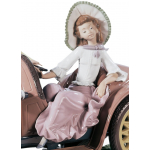 Статуэтка "Загородная прогулка" Lladro