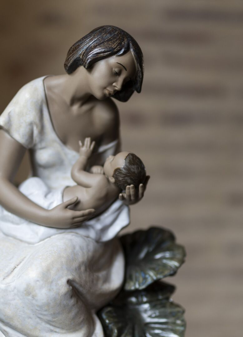 Статуэтка "Материнские узы" Lladro