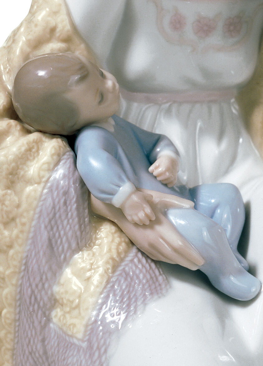 Статуэтка "Добро пожаловать в нашу семью" Lladro