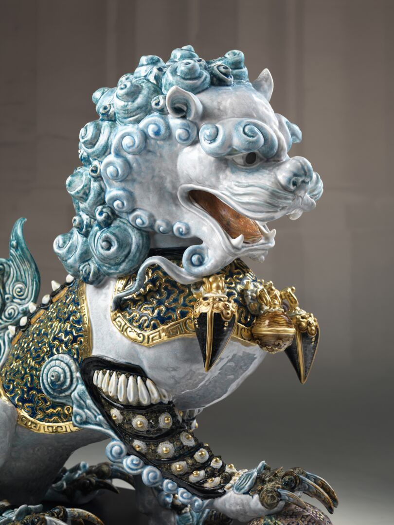 Статуэтка "Лев-хранитель" Lladro