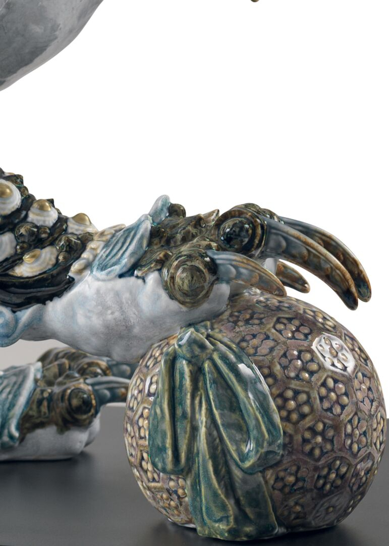 Статуэтка "Лев-хранитель" Lladro