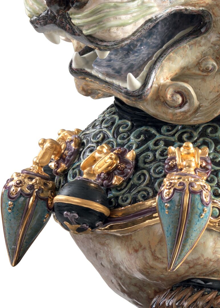 Статуэтка "Львица-хранительница" Lladro