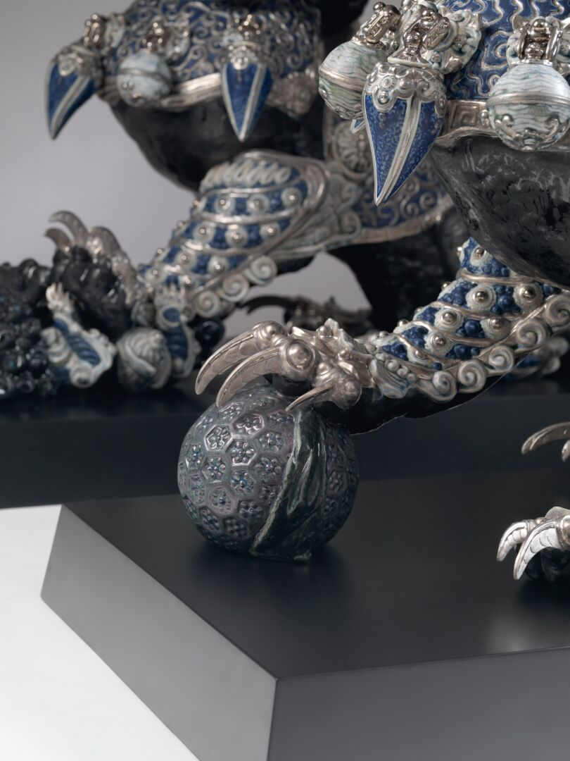 Статуэтка "Лев-хранитель" Lladro