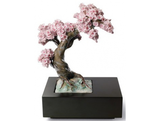 Статуэтка "Пора цветения" Lladro