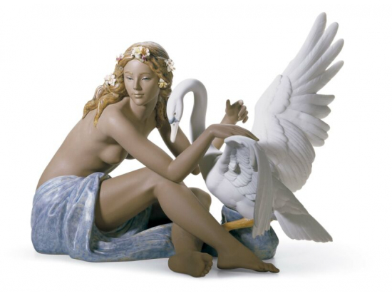 Статуэтка "Леда и лебедь" Lladro