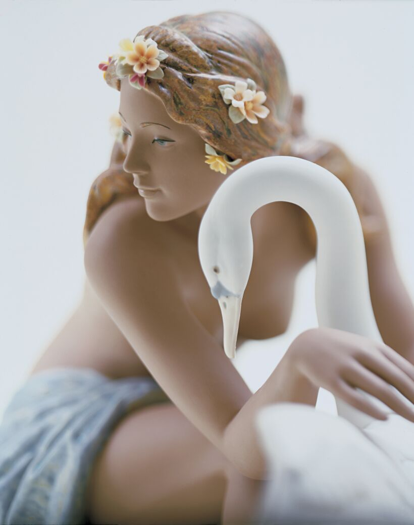 Статуэтка "Леда и лебедь" Lladro