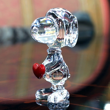 Статуэтка "Snoopy с сердцем " Baccarat
