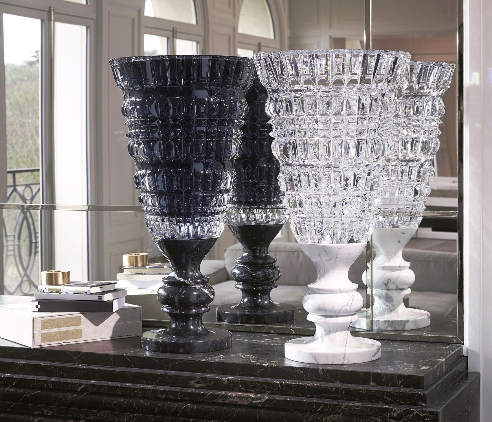 Ваза для цветов чёрная "New Antique" Baccarat