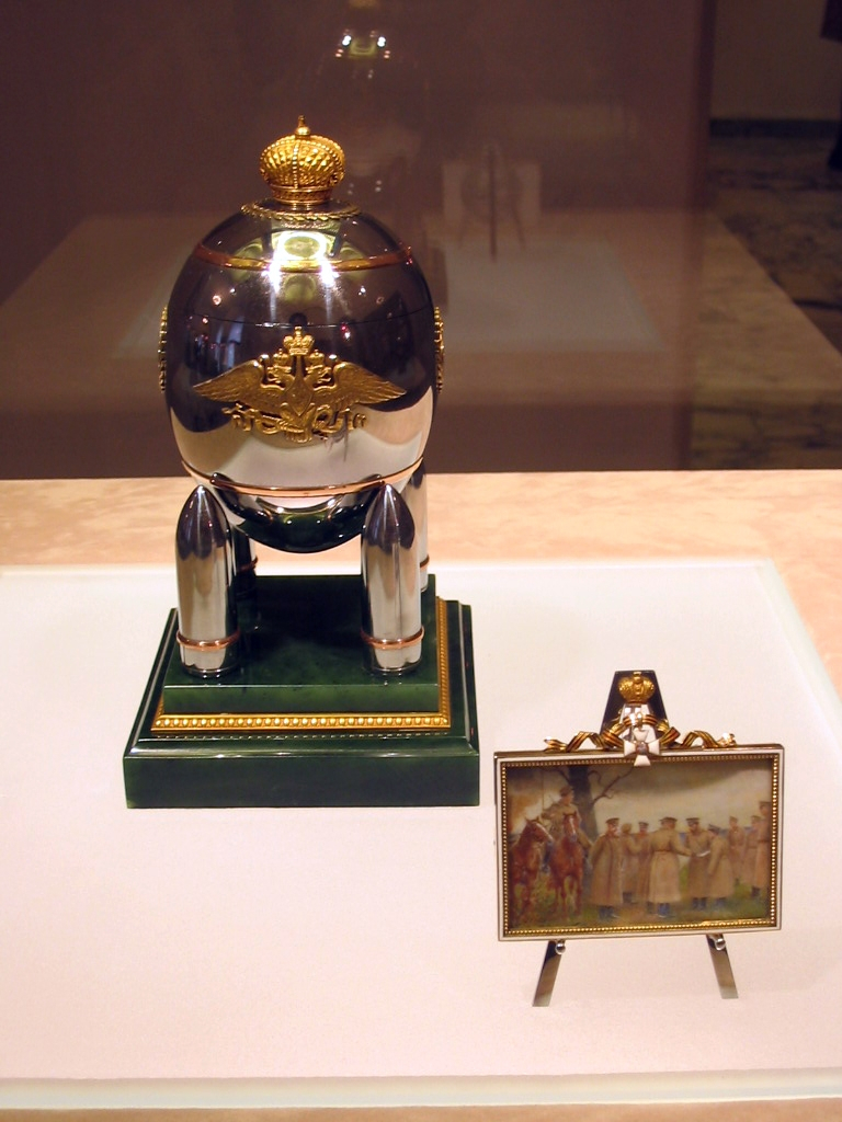 Яйцо "Военное" Faberge