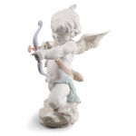 Статуэтка ангелочек "Прямо в сердце" Lladro