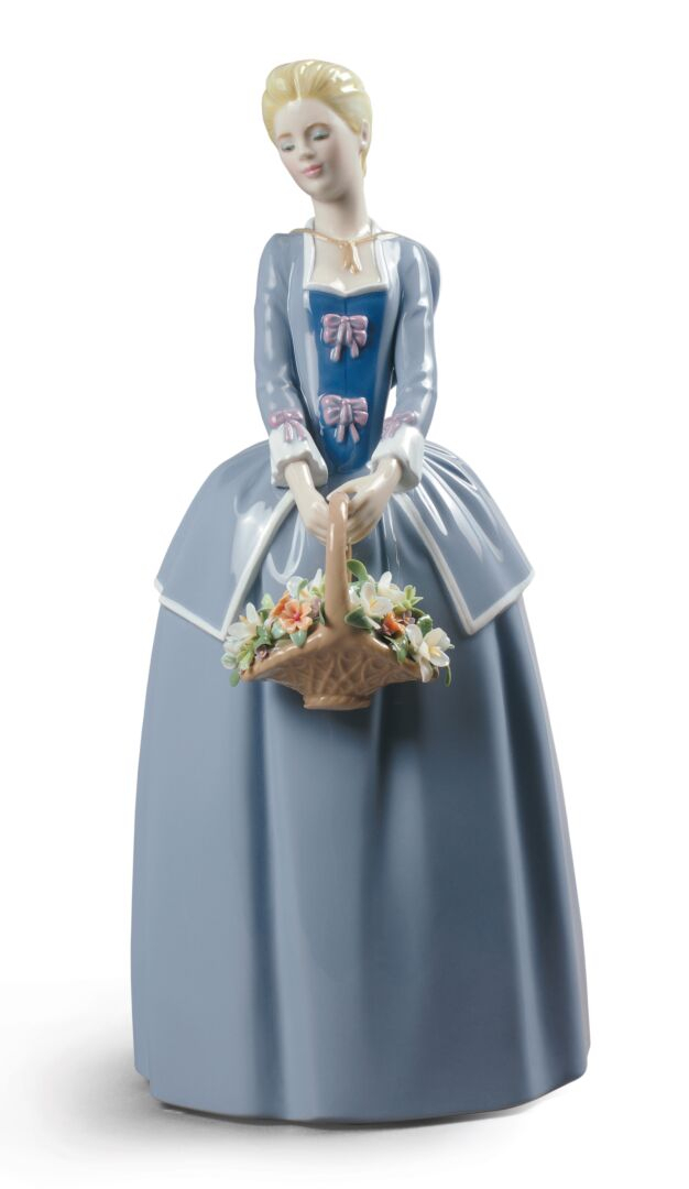 Статуэтка "Первые цветы" Lladro