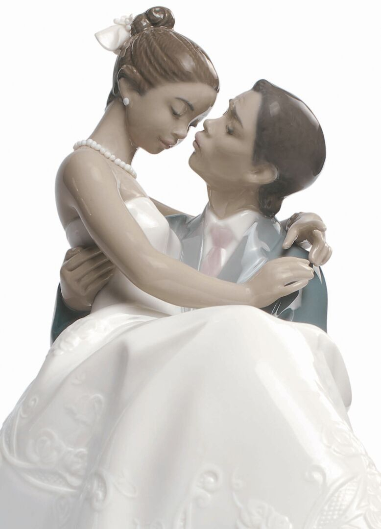 Статуэтка "Самый счастливый день" Lladro