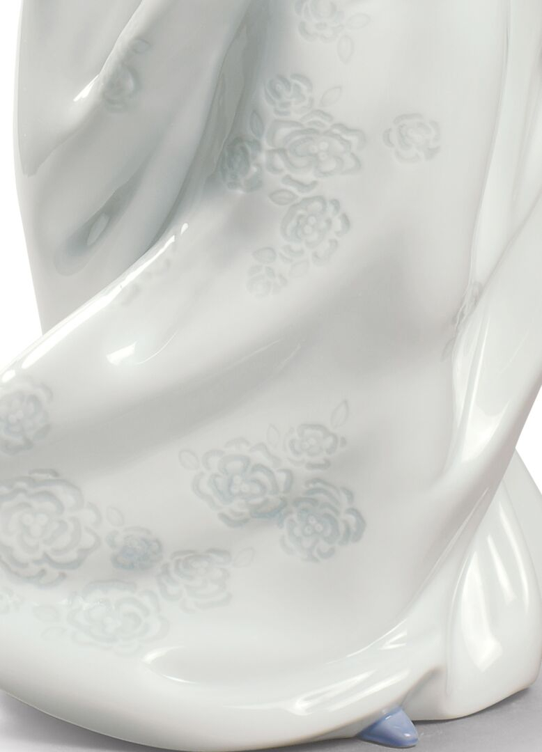 Статуэтка "Изящество" Lladro