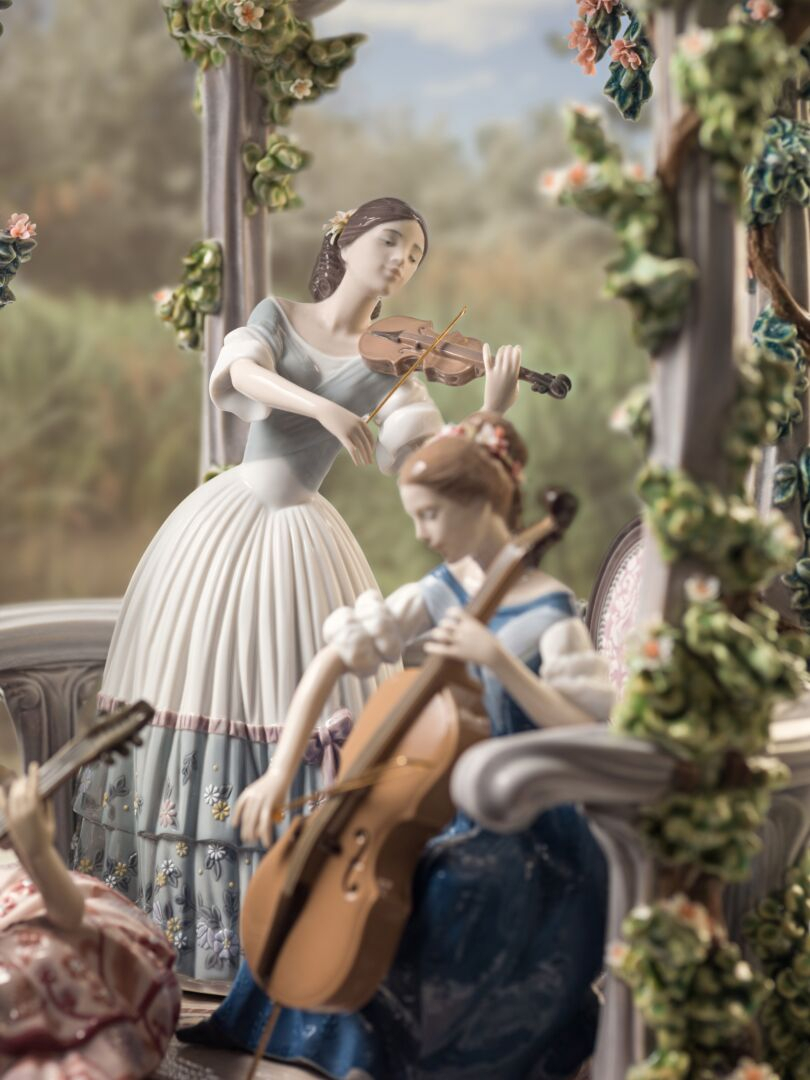 Статуэтка "Летняя симфония" Lladro