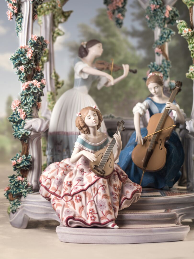 Статуэтка "Летняя симфония" Lladro