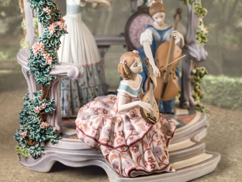 Статуэтка "Летняя симфония" Lladro
