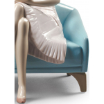 Статуэтка "Почитаем" Lladro