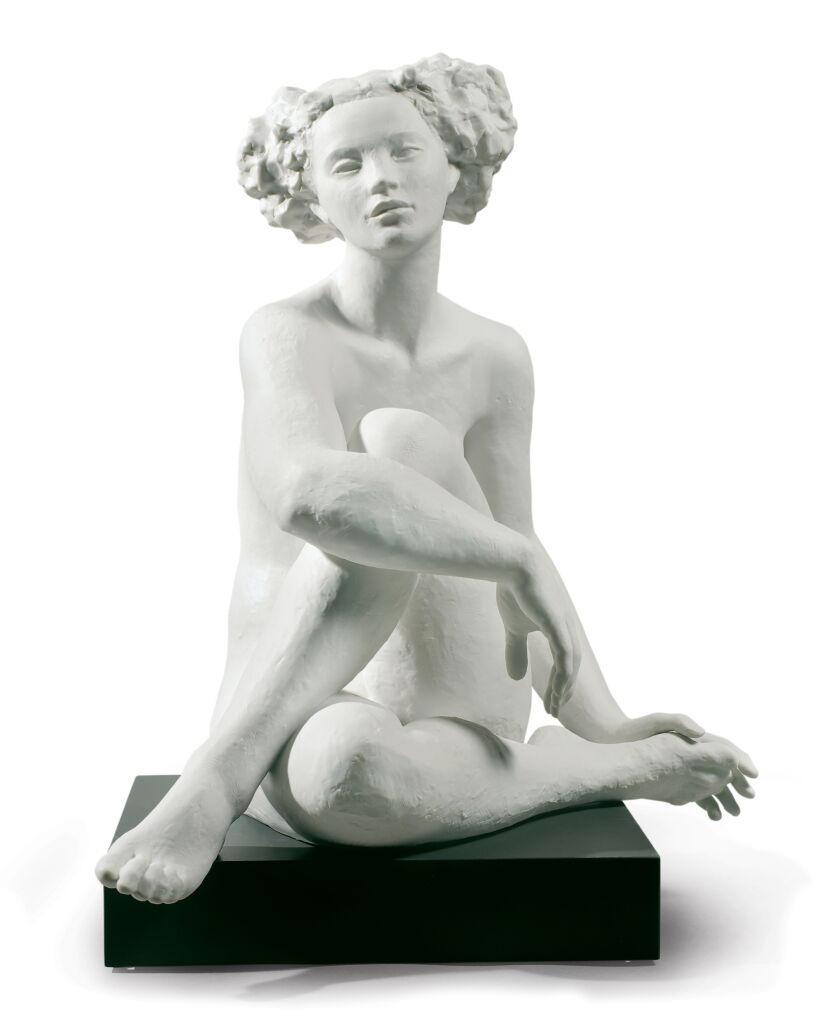 Статуэтка "Сущность женщины" Lladro