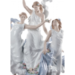 Статуэтка "Праздник весны" Lladro