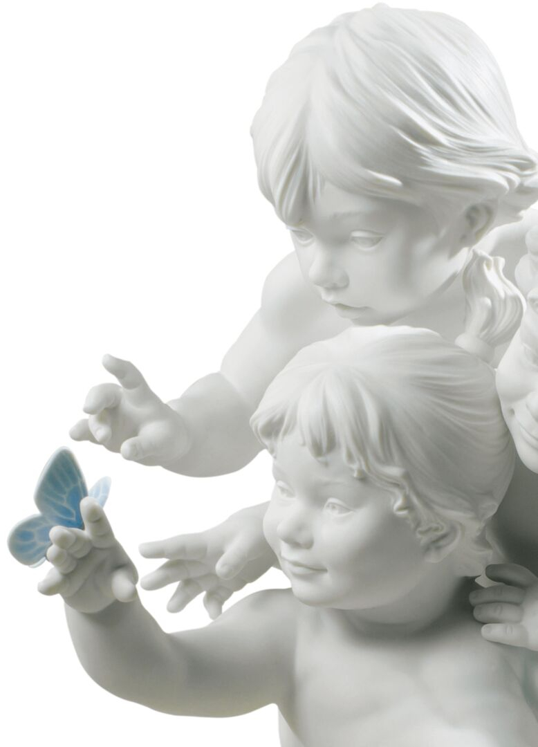 Статуэтка "Детская любознательность" Lladro