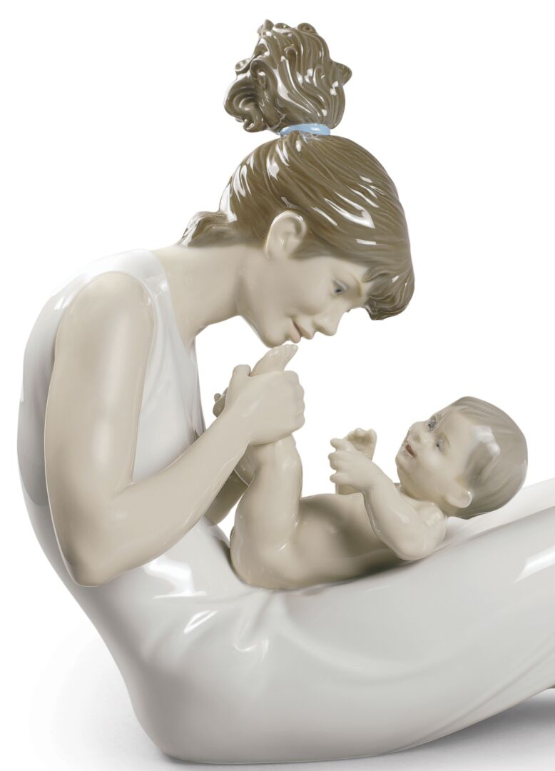 Статуэтка "Хихиканье с мамой" Lladro