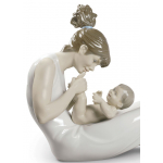 Статуэтка "Хихиканье с мамой" Lladro