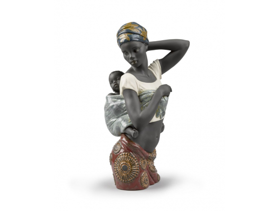 Статуэтка "Африканское материнство" Lladro