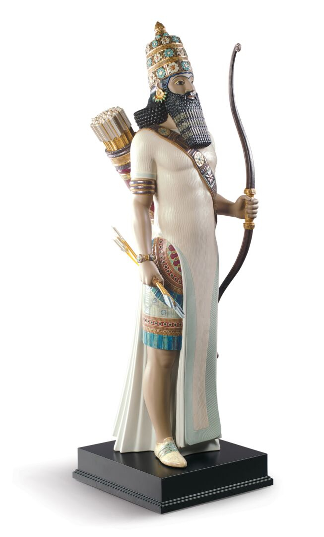Статуэтка "Ассирийский стрелок" Lladro