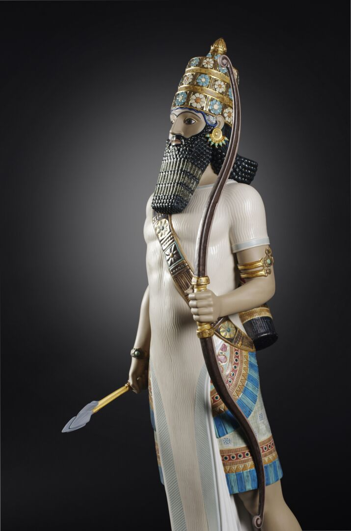 Статуэтка "Ассирийский стрелок" Lladro
