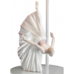 Лампа настольная "Жизель-реверанс" Lladro