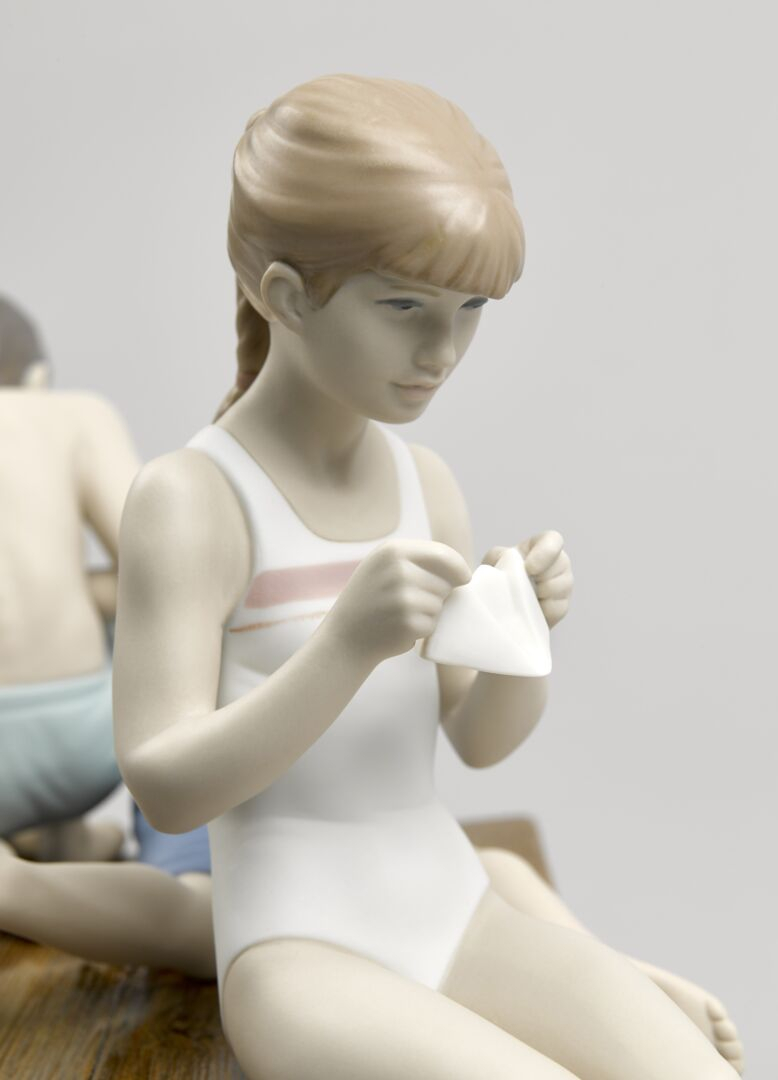 Статуэтка "Бумажные кораблики" Lladro