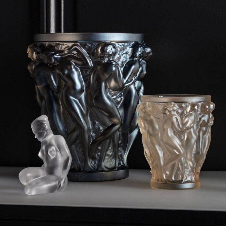 Ваза для цветов бронзовая "Bacchantes" Lalique