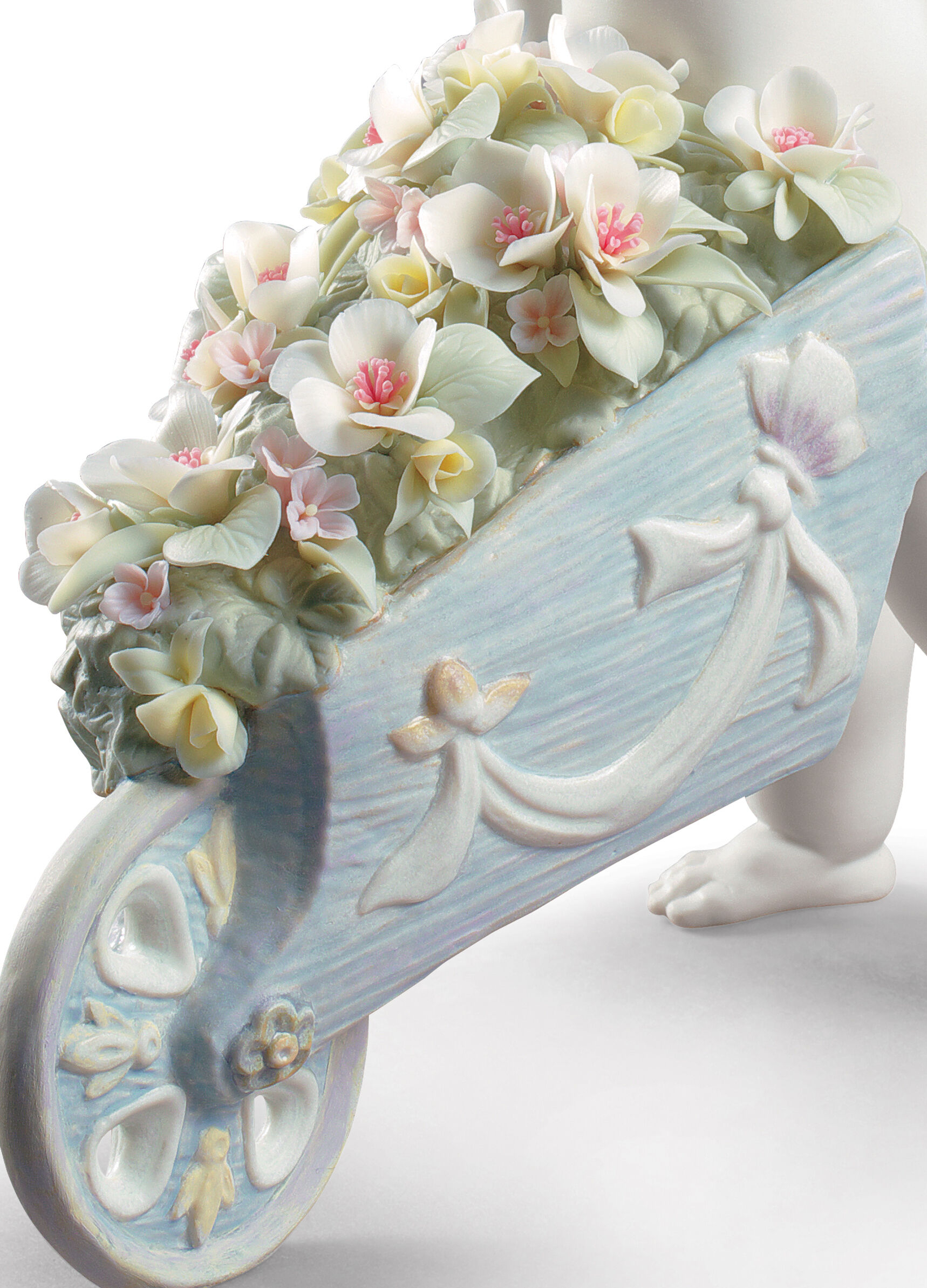 Статуэтка ангел "Небесные цветы" Lladro