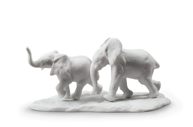 Статуэтка "Следуя по пути (белый)" Lladro