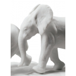 Статуэтка "Следуя по пути (белый)" Lladro