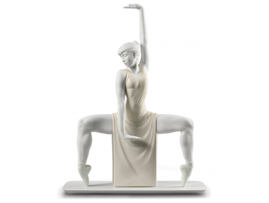 Статуэтка "Современный танцор" Lladro