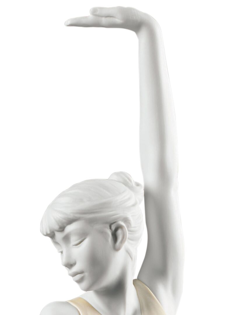 Статуэтка "Современный танцор" Lladro