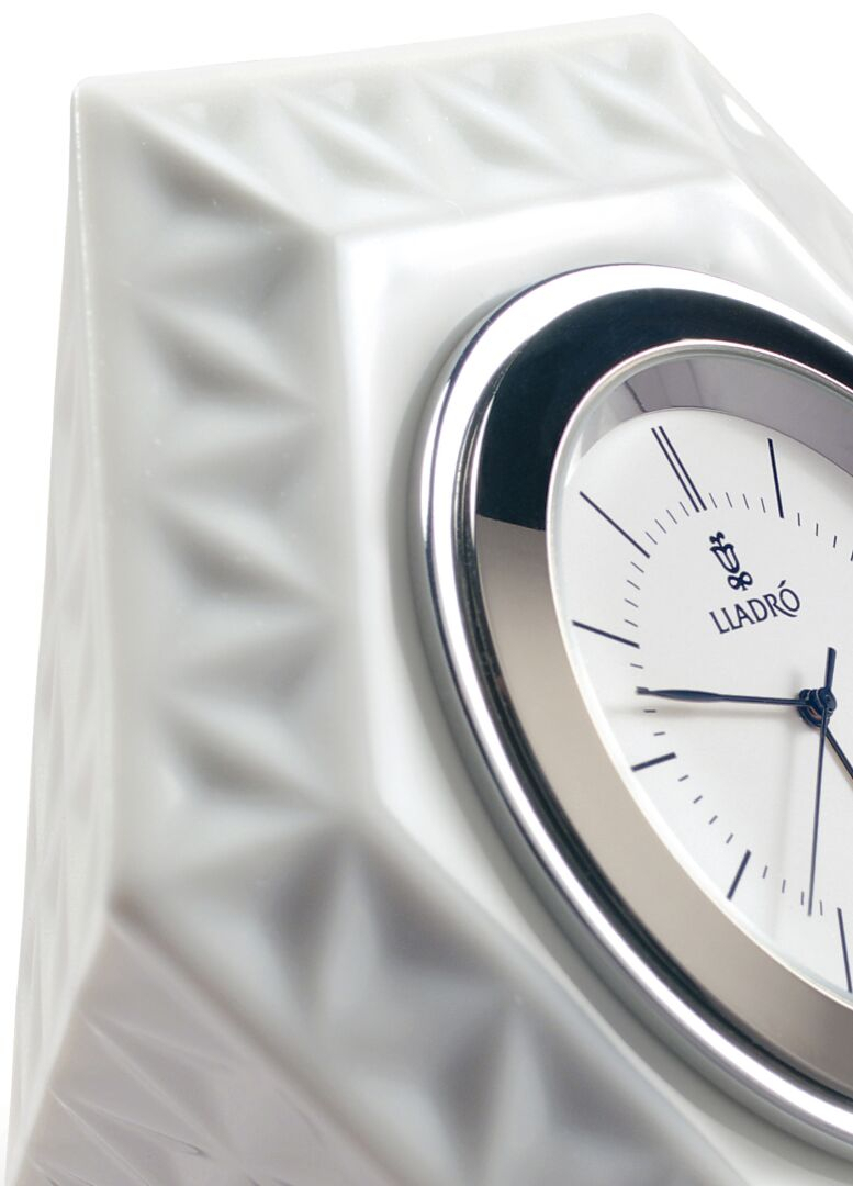 Часы "Frame hexagonal clock" Lladro