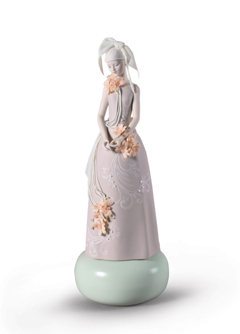 Статуэтка "Женская фигура" Лимитированное издание Lladro
