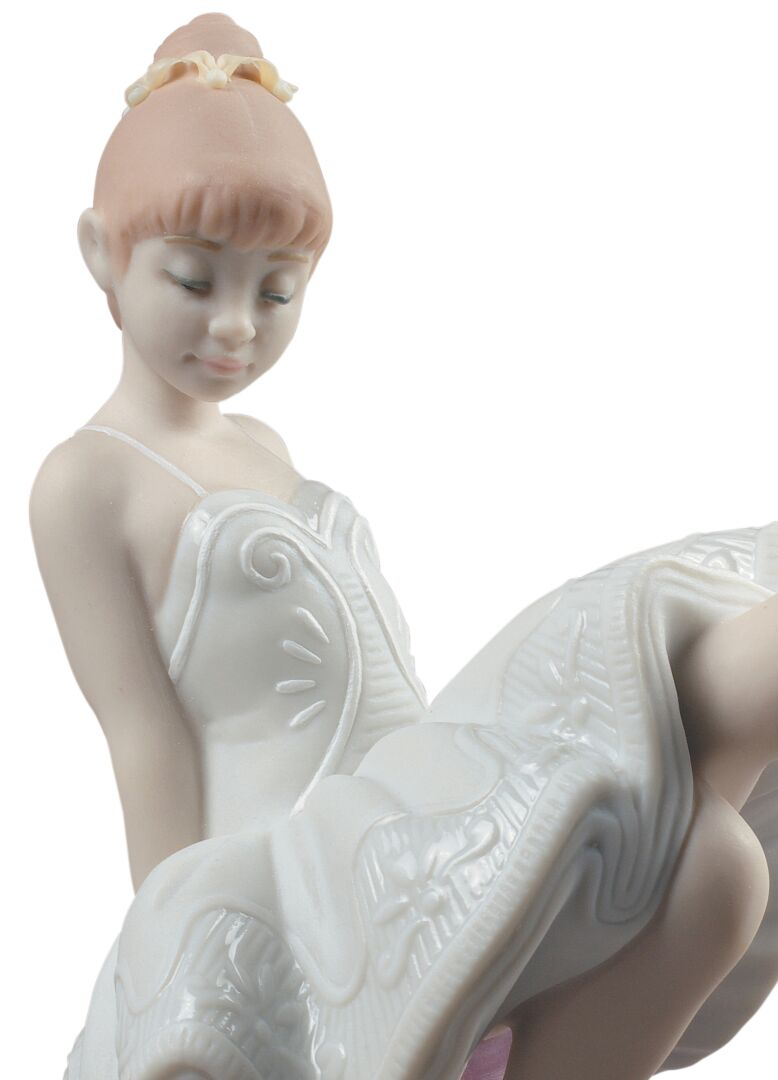 Статуэтка "Маленькая балерина" Lladro