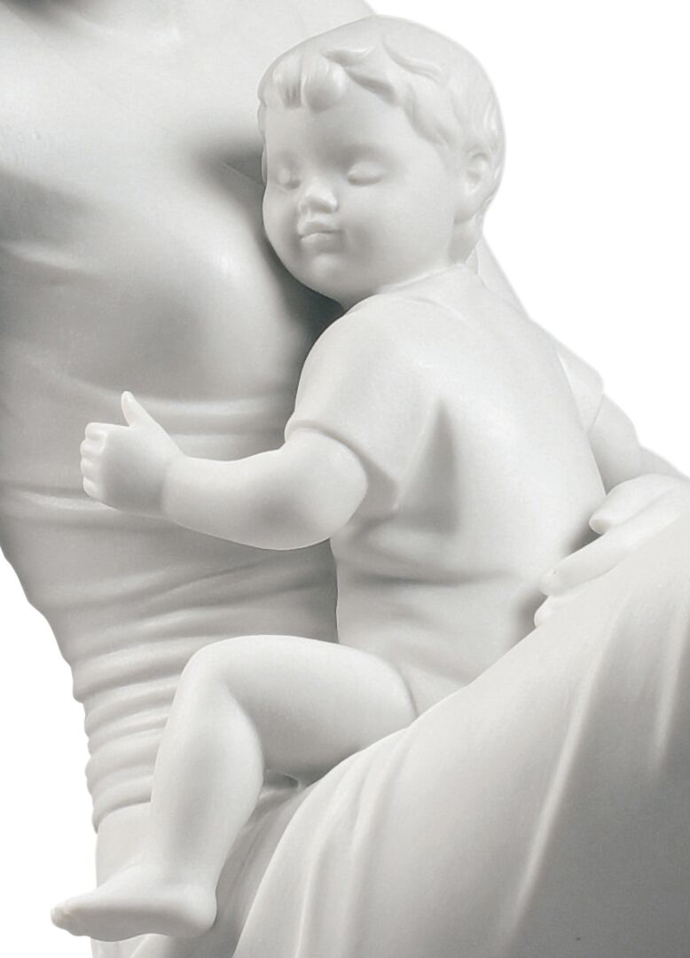 Статуэтка "Материнская любовь" Lladro