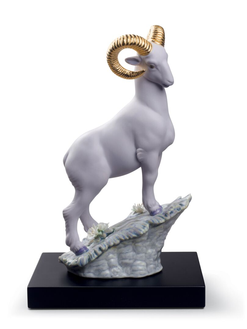Статуэтка "Горный козел" Lladro