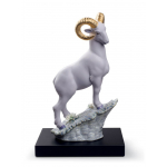 Статуэтка "Горный козел" Lladro
