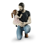 Статуэтка "Ребенок в руках папы" Lladro