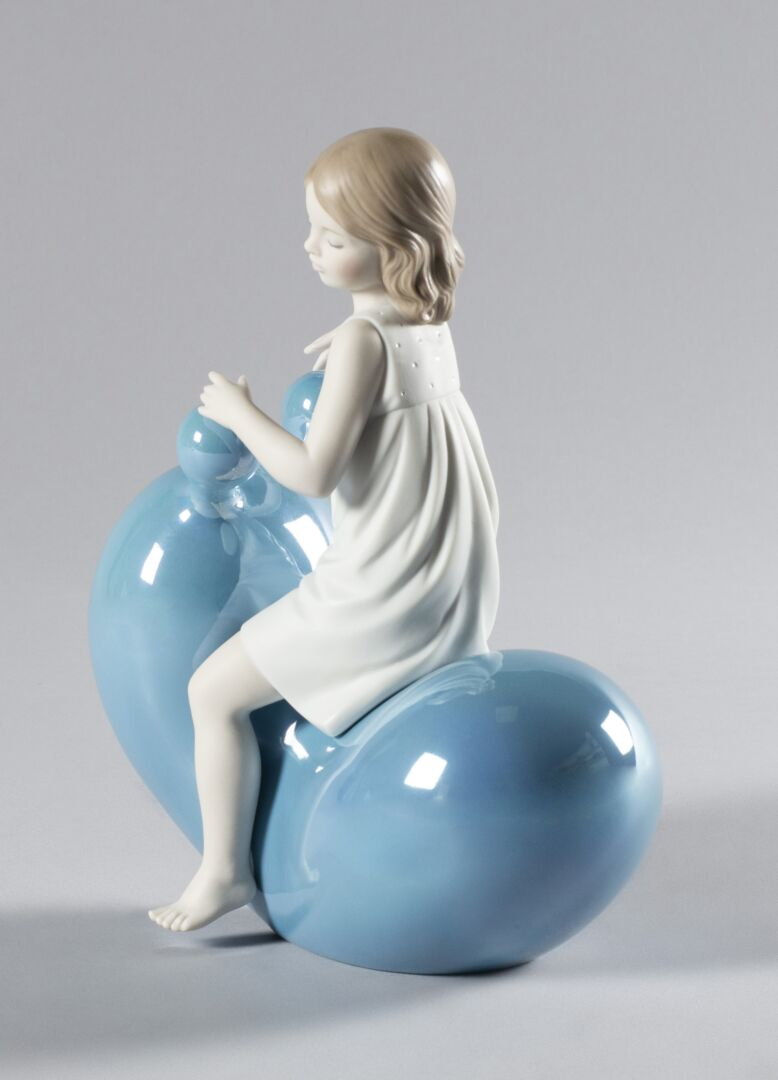 Статуэтка "Маленькая девочка" Lladro