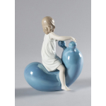 Статуэтка "Маленькая девочка" Lladro