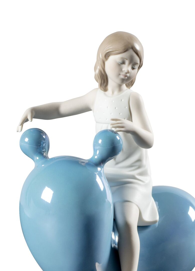 Статуэтка "Маленькая девочка" Lladro